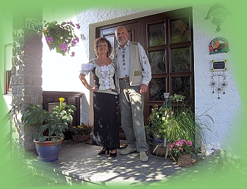 Herzliche Gr��e von Ihren Gastgebern Margit und Helmut H�cht